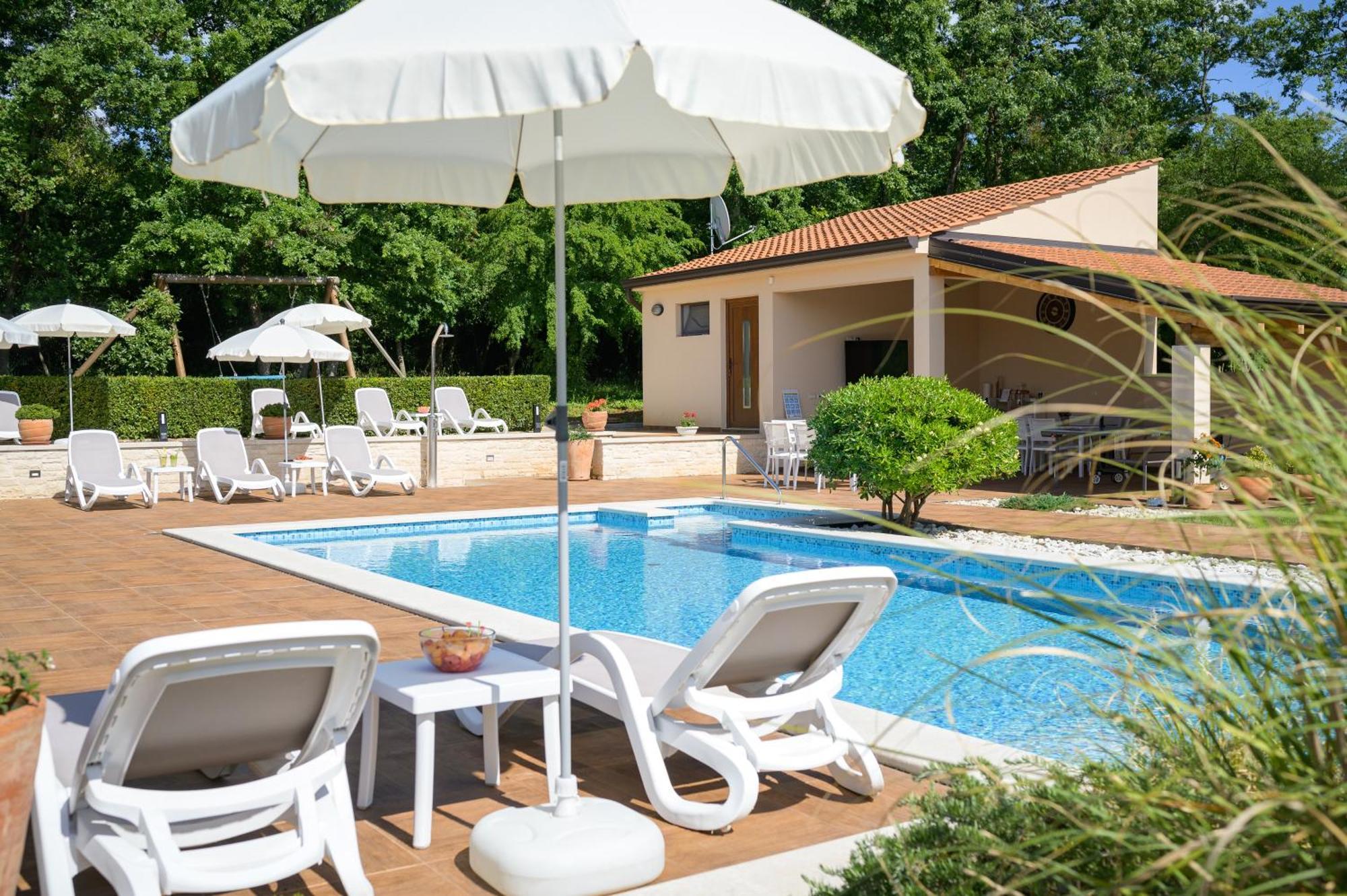 Apartments Tena Poreč Eksteriør billede